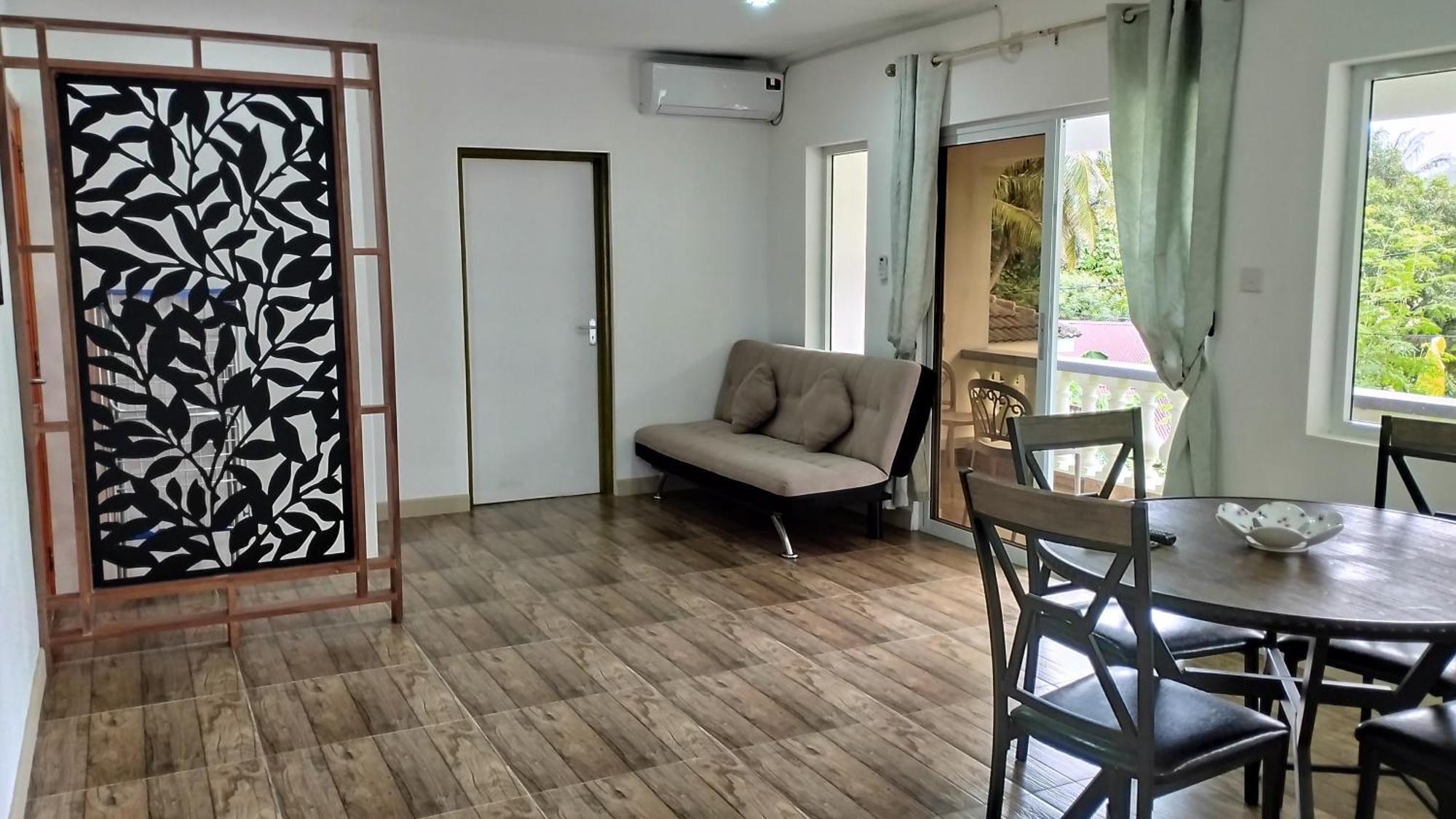 Dovass Self Catering Apartments Takamaka Rom bilde